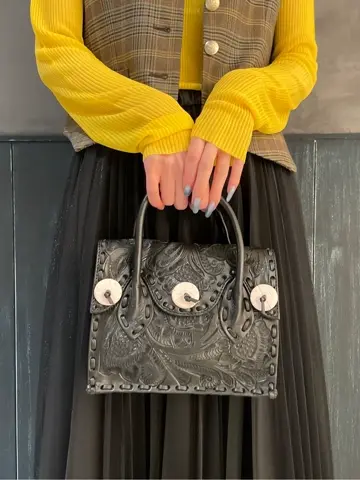 ORIGINATED IN GRACE CONTINENTAL 三浦　芙優 コーディネート画像