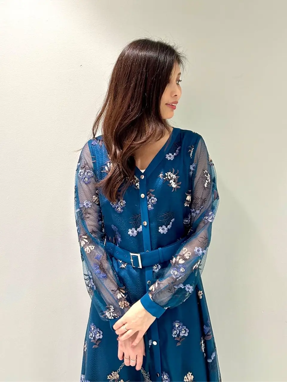 ORIGINATED IN GRACE CONTINENTAL 志田　悠 コーディネート画像