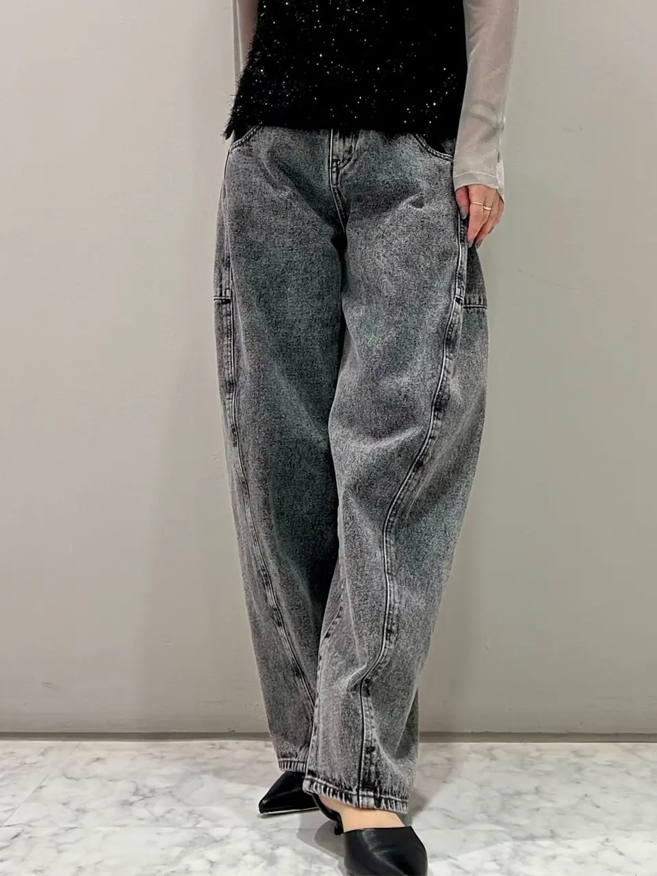 ORIGINATED IN GRACE CONTINENTAL 志田　悠 コーディネート画像