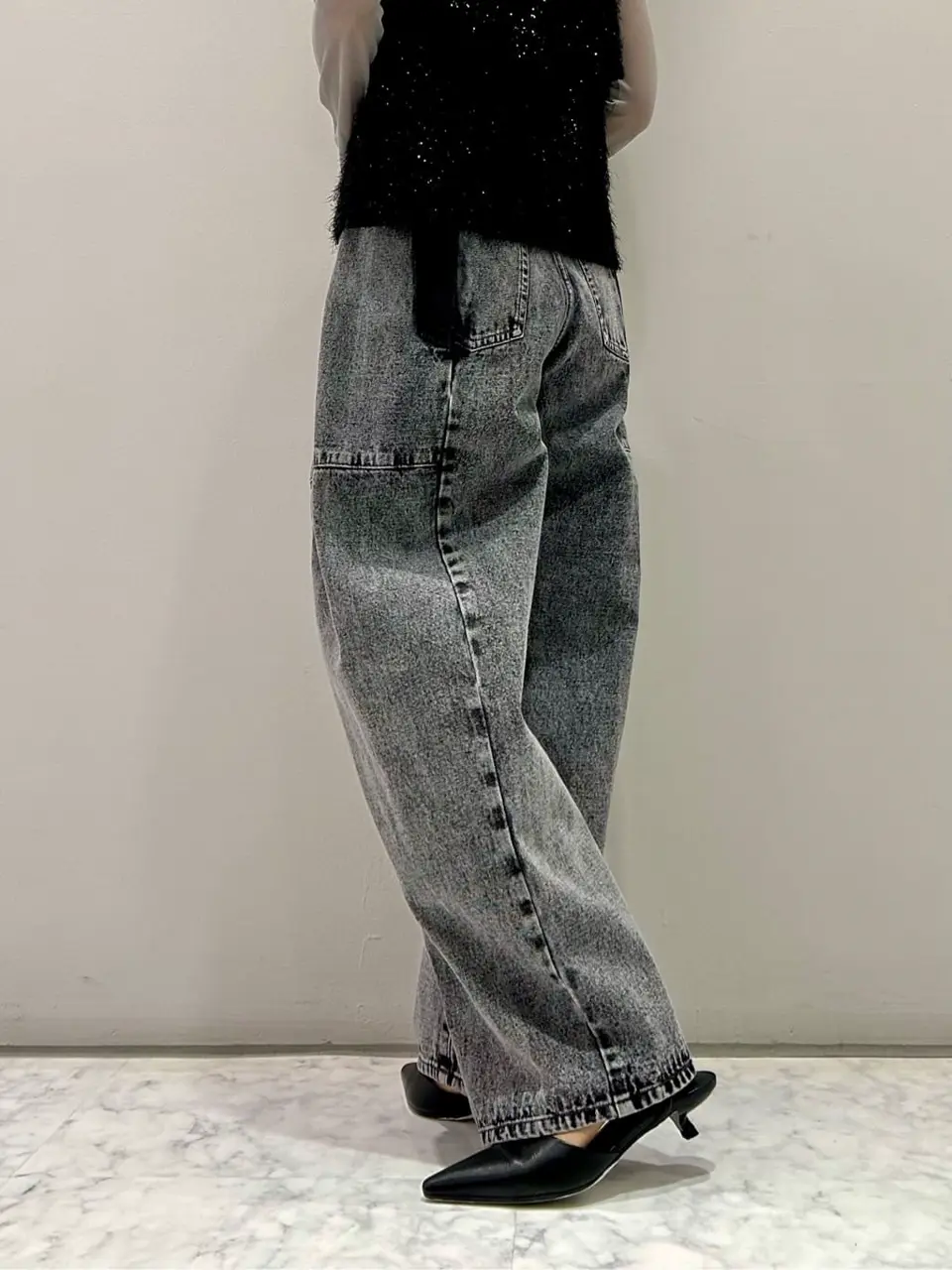 ORIGINATED IN GRACE CONTINENTAL 志田　悠 コーディネート画像