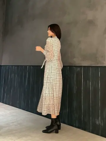 ORIGINATED IN GRACE CONTINENTAL watanabe コーディネート画像