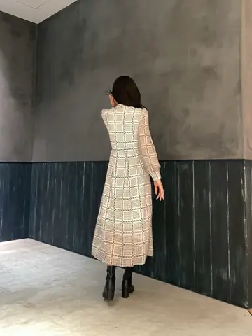 ORIGINATED IN GRACE CONTINENTAL watanabe コーディネート画像