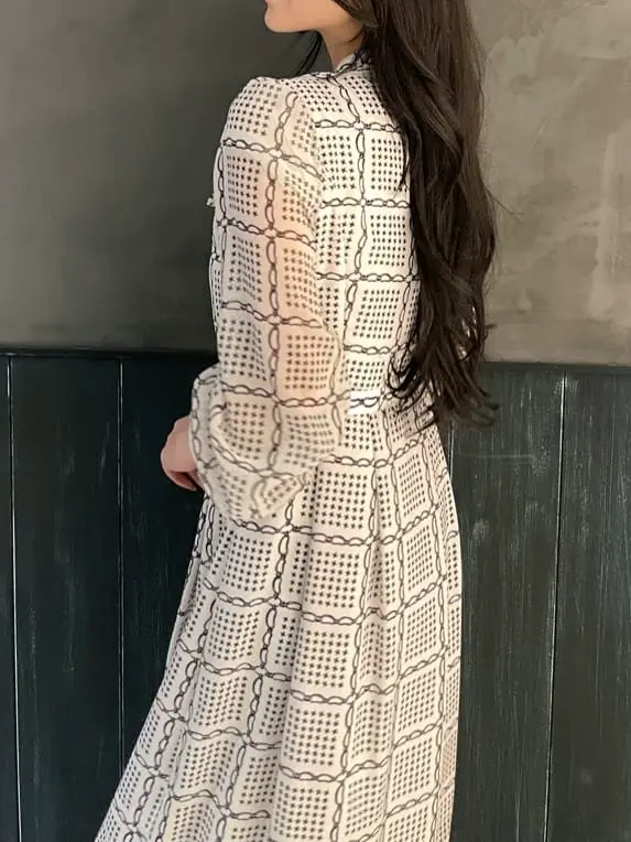 ORIGINATED IN GRACE CONTINENTAL watanabe コーディネート画像