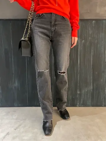 ORIGINATED IN GRACE CONTINENTAL 三浦　芙優 コーディネート画像