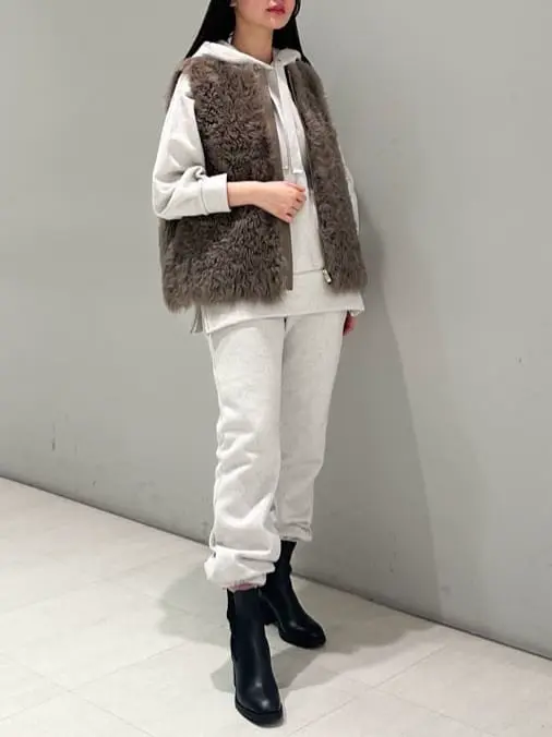 ORIGINATED IN GRACE CONTINENTAL 髙田　美衣 コーディネート画像