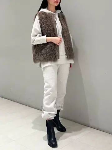 ORIGINATED IN GRACE CONTINENTAL 髙田　美衣 コーディネート画像