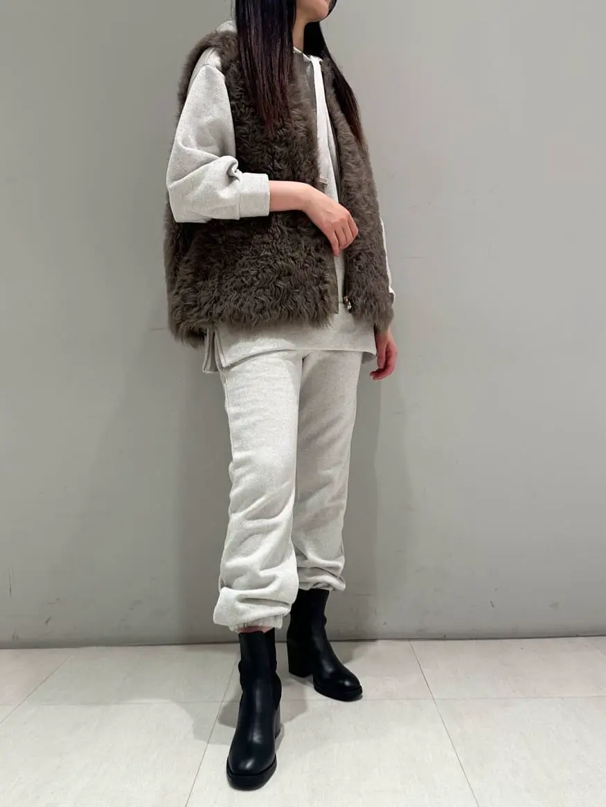 ORIGINATED IN GRACE CONTINENTAL 髙田　美衣 コーディネート画像