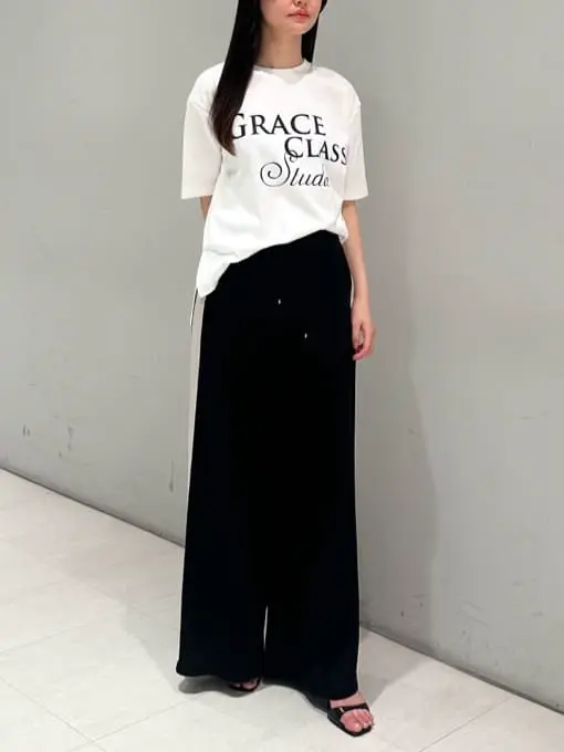 ORIGINATED IN GRACE CONTINENTAL 髙田　美衣 コーディネート画像