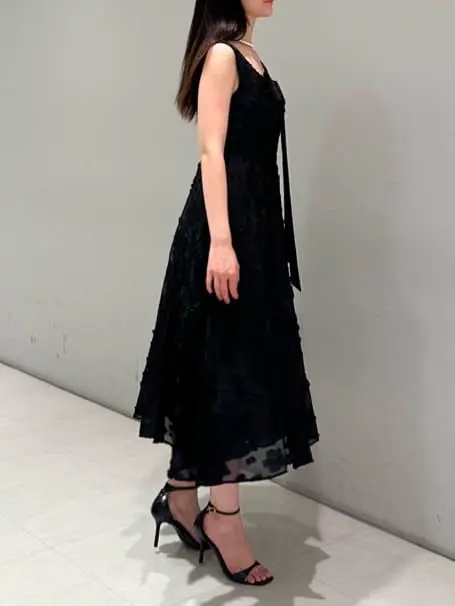 ORIGINATED IN GRACE CONTINENTAL 髙田　美衣 コーディネート画像