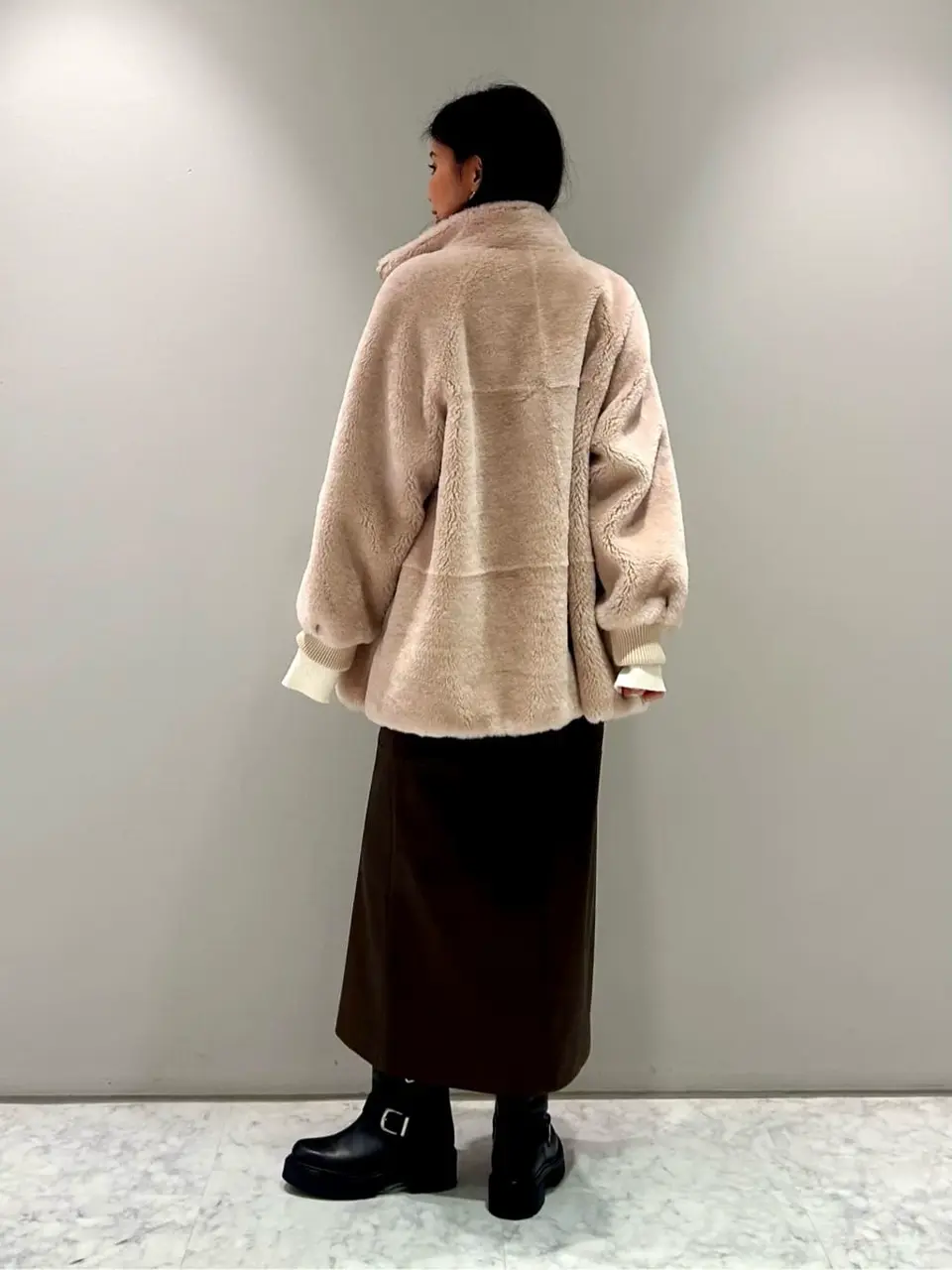 ORIGINATED IN GRACE CONTINENTAL 志田　悠 コーディネート画像