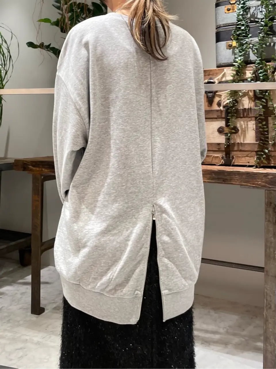 ORIGINATED IN GRACE CONTINENTAL 三浦　芙優 コーディネート画像