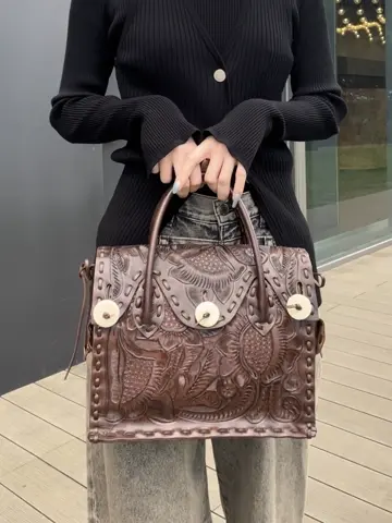 ORIGINATED IN GRACE CONTINENTAL 三浦　芙優 コーディネート画像