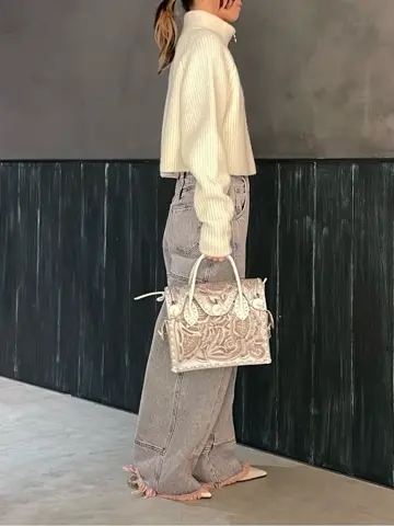 ORIGINATED IN GRACE CONTINENTAL 三浦　芙優 コーディネート画像