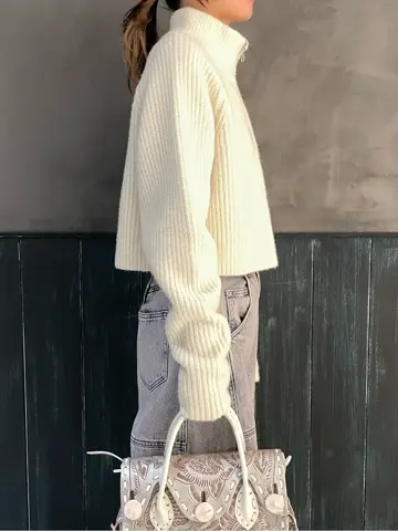 ORIGINATED IN GRACE CONTINENTAL 三浦　芙優 コーディネート画像