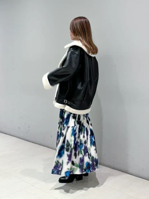 ORIGINATED IN GRACE CONTINENTAL yukimi yonee コーディネート画像