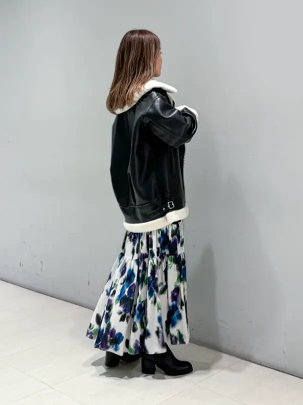 ORIGINATED IN GRACE CONTINENTAL yukimi yonee コーディネート画像