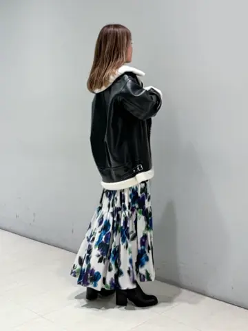 ORIGINATED IN GRACE CONTINENTAL yukimi yonee コーディネート画像