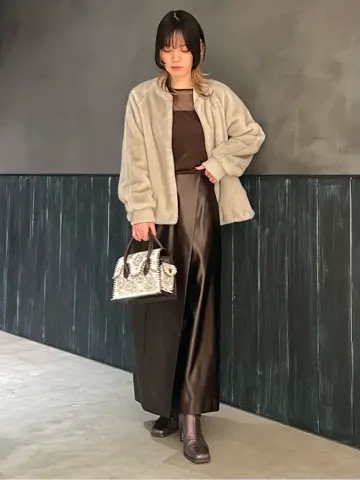 ORIGINATED IN GRACE CONTINENTAL 三浦　芙優 コーディネート画像