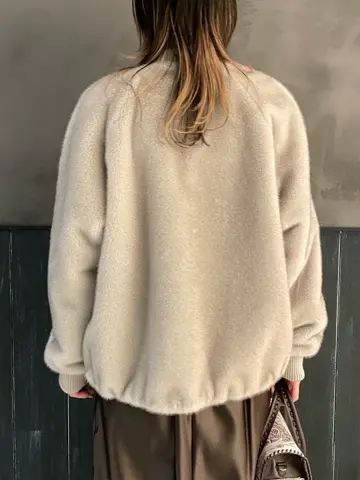 ORIGINATED IN GRACE CONTINENTAL 三浦　芙優 コーディネート画像