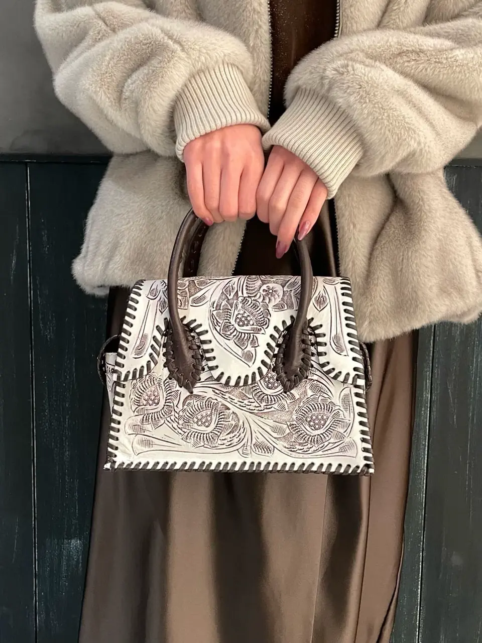 ORIGINATED IN GRACE CONTINENTAL 三浦　芙優 コーディネート画像