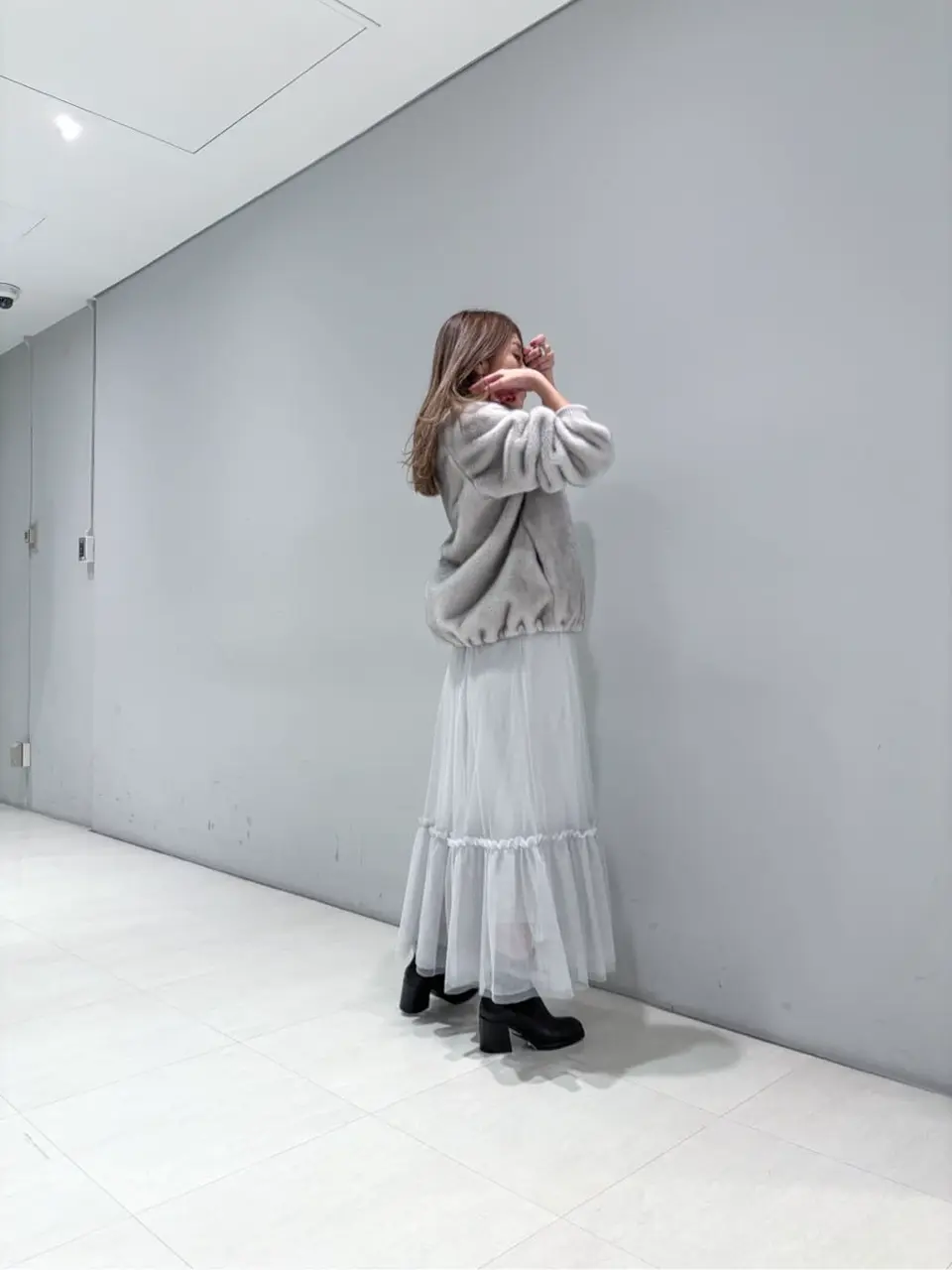 ORIGINATED IN GRACE CONTINENTAL yukimi yonee コーディネート画像