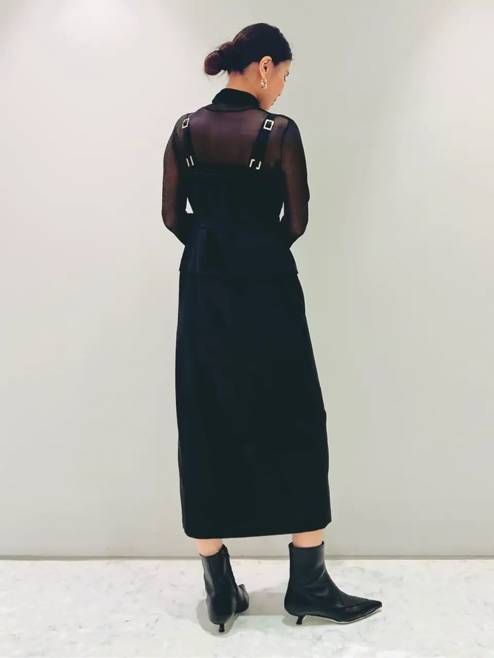 ORIGINATED IN GRACE CONTINENTAL 志田　悠 コーディネート画像