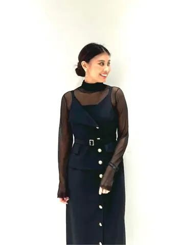 ORIGINATED IN GRACE CONTINENTAL 志田　悠 コーディネート画像