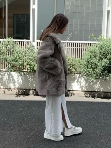 ORIGINATED IN GRACE CONTINENTAL yukimi yonee コーディネート画像