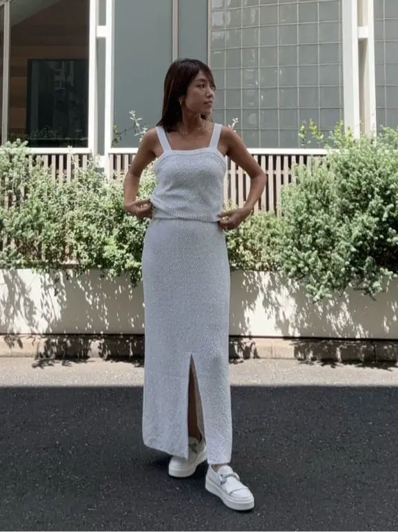 ORIGINATED IN GRACE CONTINENTAL yukimi yonee コーディネート画像