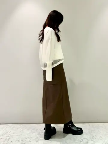 ORIGINATED IN GRACE CONTINENTAL 志田　悠 コーディネート画像