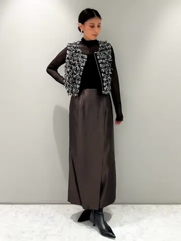 ORIGINATED IN GRACE CONTINENTAL 志田　悠 コーディネート画像