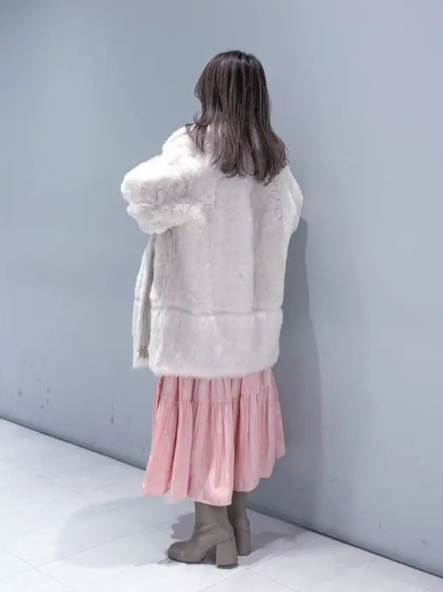 ORIGINATED IN GRACE CONTINENTAL yukimi yonee コーディネート画像