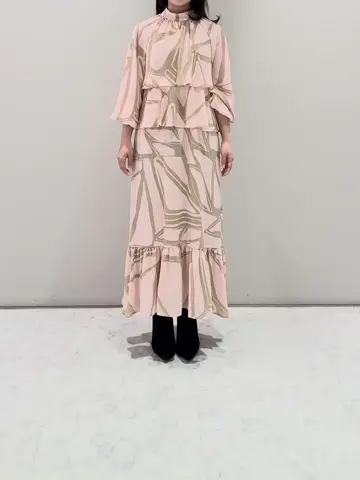 ORIGINATED IN GRACE CONTINENTAL Kanon コーディネート画像