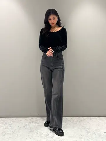 ORIGINATED IN GRACE CONTINENTAL 志田　悠 コーディネート画像