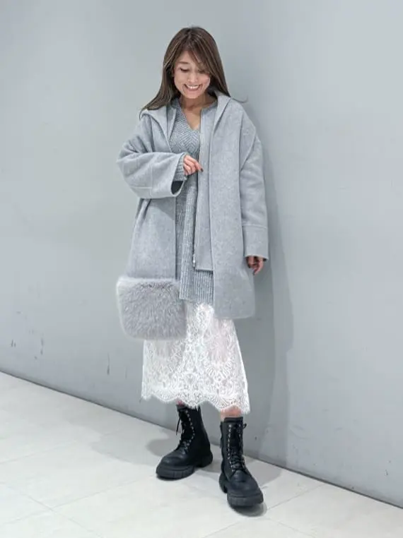 ORIGINATED IN GRACE CONTINENTAL yukimi yonee コーディネート画像