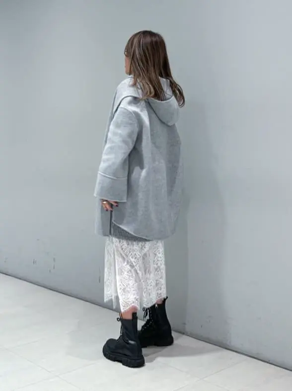 ORIGINATED IN GRACE CONTINENTAL yukimi yonee コーディネート画像