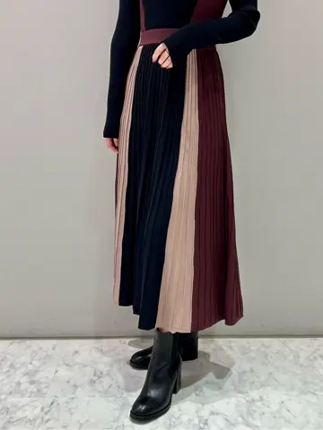 ORIGINATED IN GRACE CONTINENTAL 志田　悠 コーディネート画像