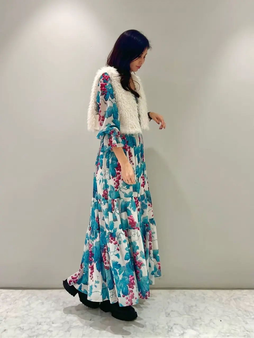 ORIGINATED IN GRACE CONTINENTAL 志田　悠 コーディネート画像