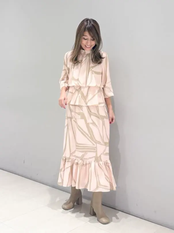 ORIGINATED IN GRACE CONTINENTAL yukimi yonee コーディネート画像