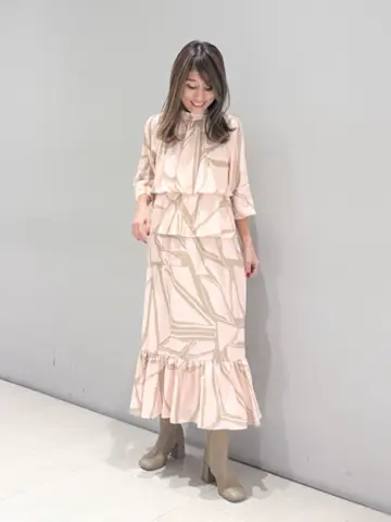 ORIGINATED IN GRACE CONTINENTAL yukimi yonee コーディネート画像