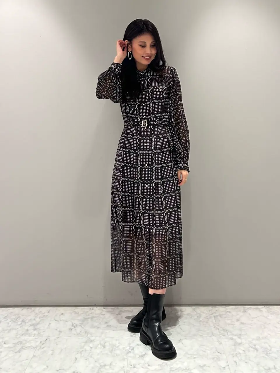 ORIGINATED IN GRACE CONTINENTAL 志田　悠 コーディネート画像