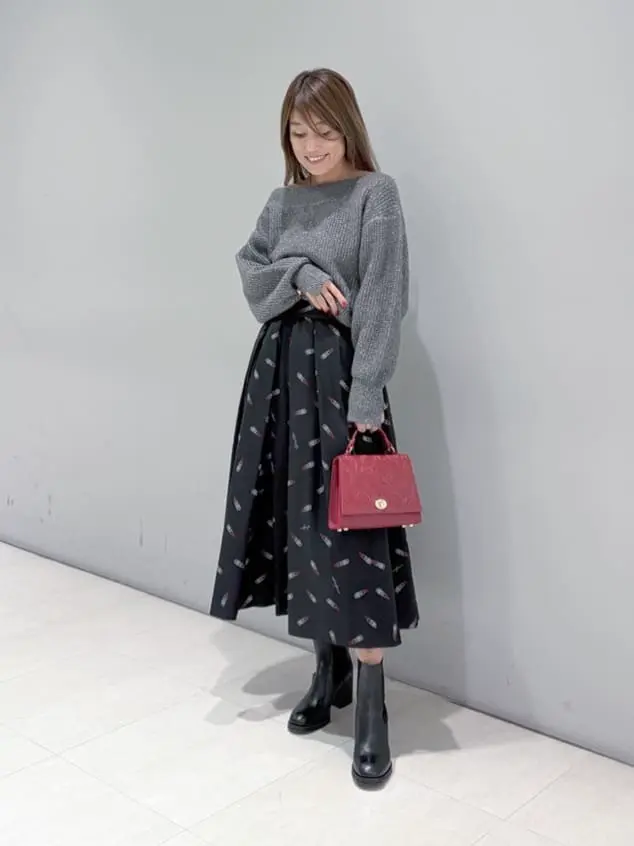 ORIGINATED IN GRACE CONTINENTAL yukimi yonee コーディネート画像