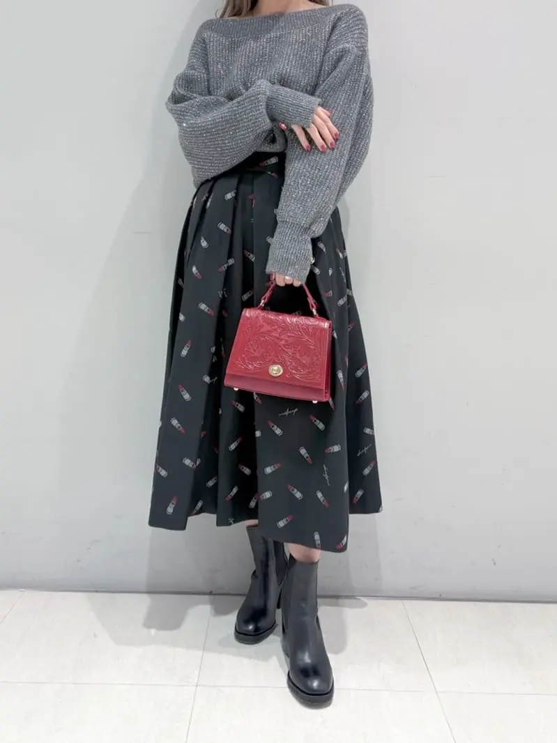 ORIGINATED IN GRACE CONTINENTAL yukimi yonee コーディネート画像