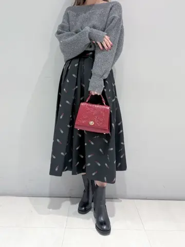 ORIGINATED IN GRACE CONTINENTAL yukimi yonee コーディネート画像