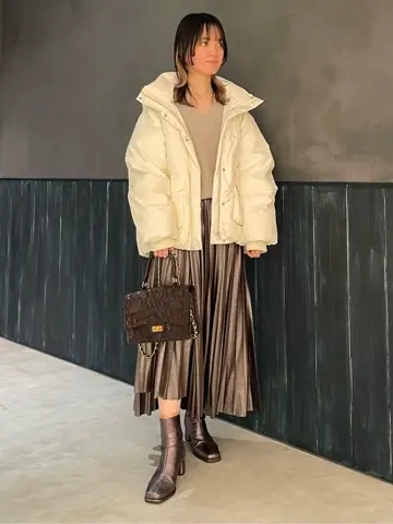 ORIGINATED IN GRACE CONTINENTAL 三浦　芙優 コーディネート画像