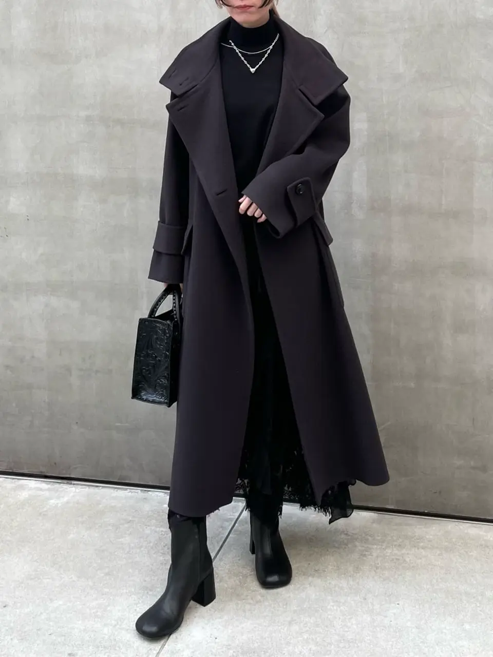 ORIGINATED IN GRACE CONTINENTAL 三浦　芙優 コーディネート画像