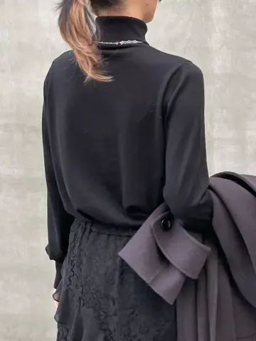 ORIGINATED IN GRACE CONTINENTAL 三浦　芙優 コーディネート画像