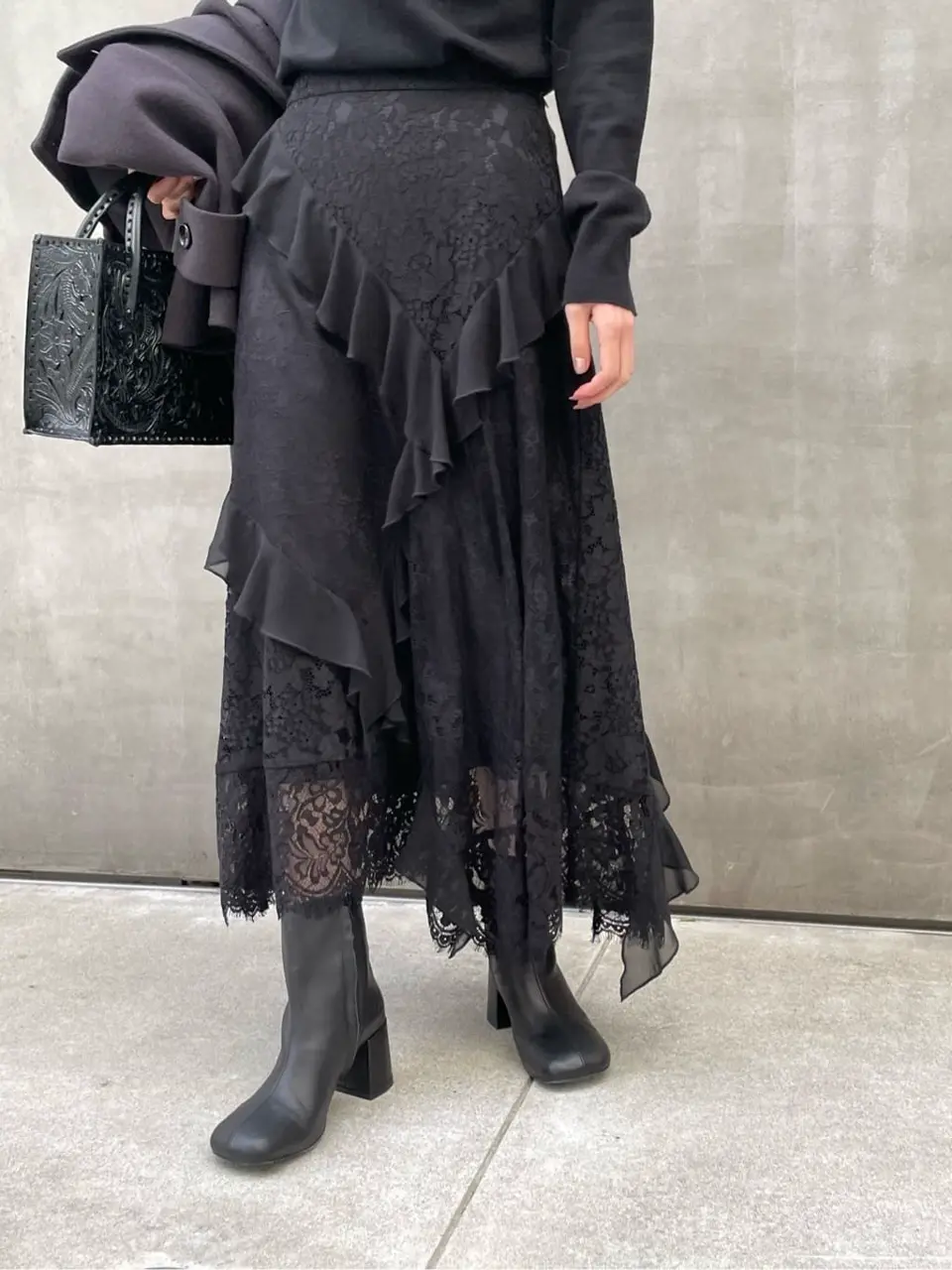 ORIGINATED IN GRACE CONTINENTAL 三浦　芙優 コーディネート画像