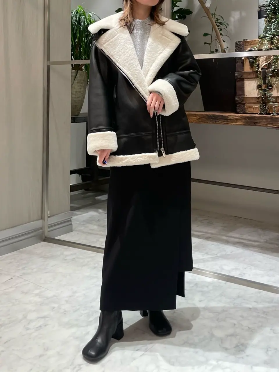 ORIGINATED IN GRACE CONTINENTAL 三浦　芙優 コーディネート画像