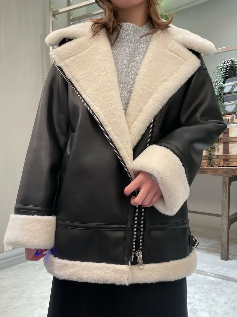 ORIGINATED IN GRACE CONTINENTAL 三浦　芙優 コーディネート画像